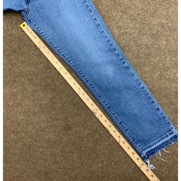 Levis Jeans Womens 30 Wedgie Straight Button Fly High Rise Released Hem Denim - Picture 6 of 11